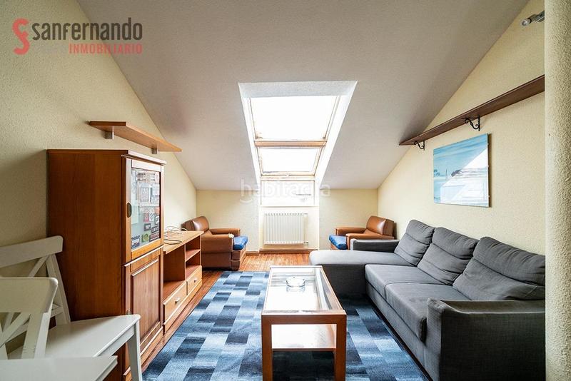 Foto 8759ed15-fb5b-450c-a22c-794980cfa90c. Dachwohnung mit heizung parking in Centro Torrelavega