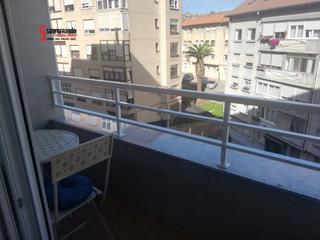 Lloguer Pis  Calle camilo alonso vega. Se alquila para larga duración, reformado, piso de 3 habitacione