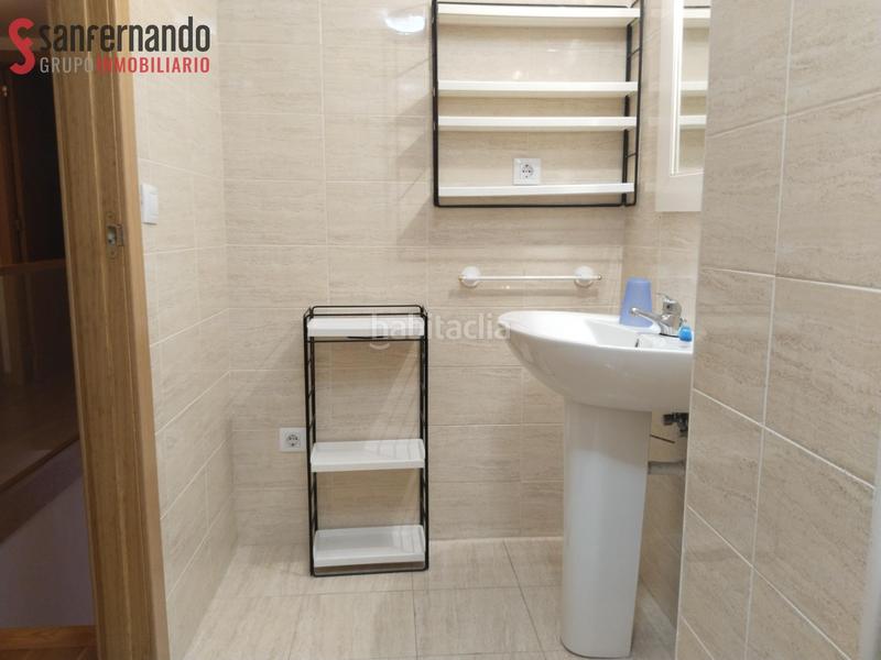 Foto 99cce62a-ded9-4137-9018-fe2f6312c09d. Alquiler dúplex en calle monte noba piso con terraza cerca del mar en Miengo