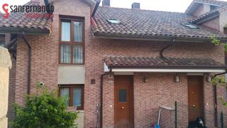 Casa adossada a Polanco. Magnifico chalet adosado en rinconeda