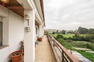 Etagenwohnung  Calle del doctor fléming. Piso de 159m2 útiles en herrera de camargo