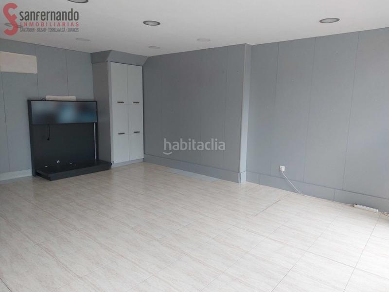 Foto d0b7b1e9-20e7-4e0d-8f1b-7901f9194f72. Geschäftsraum in Corrales de Buelna (Los)