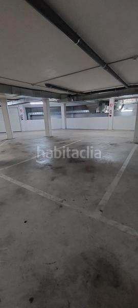 Foto dcdf7aed-7bf5-4735-bfab-07be28e2360c. Aparcament cotxe a Suances