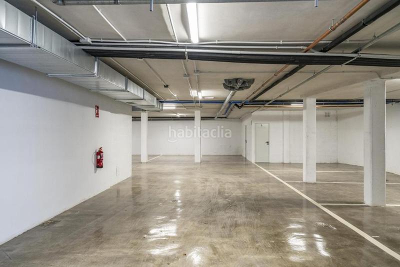 Foto db862303-6760-4634-9c59-4d892a0ba179. Location parking voiture dans Suances