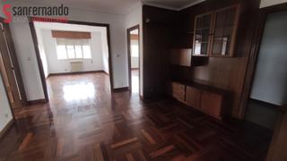 Pis  Calle marcel pirón 235. Piso en barreda de 3 habitaciones con amplia buhardilla y local