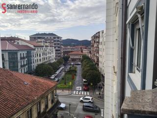 Location Bureau à Calle de ruiz tagle 3. Oficina mas vivienda centro torrelavega