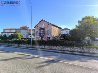 Maison  Avenida de bilbao. Cas histórica con terreno urbano en muriedas, cantabria.
