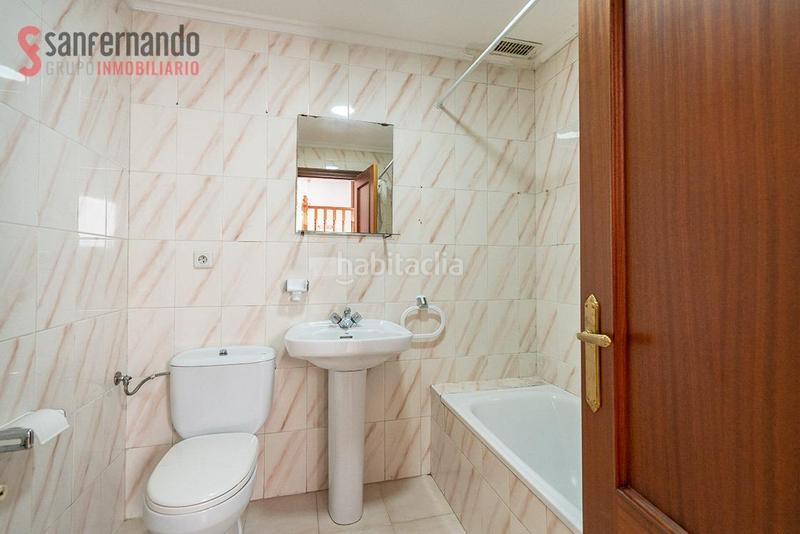 Foto b89acbce-a184-4b56-9057-e76ae710b07b. Casa a schiera con riscaldamento parcheggio in Muriedas Camargo