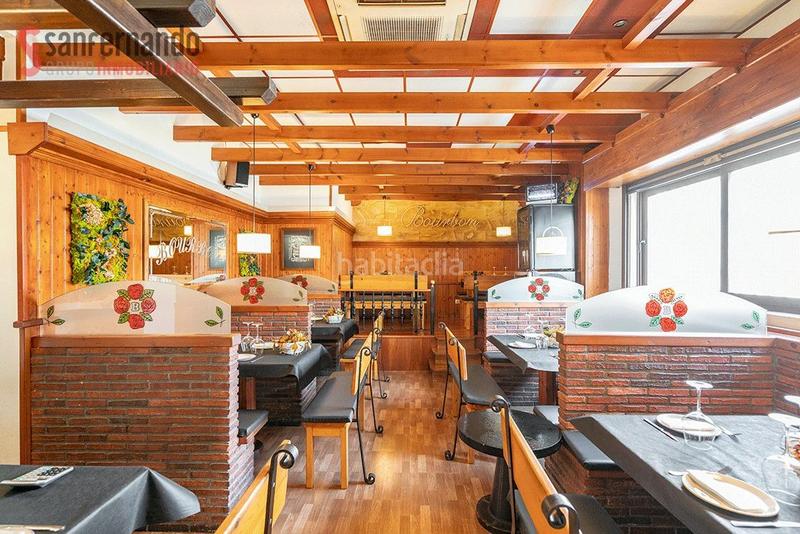 Foto 18e328ac-cb22-4154-8576-22bee3331d42. Local commercial dans Renedo Piélagos