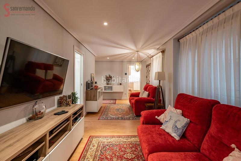 Foto 8a97a3f5-dfbb-49ea-ba16-1a515296ee86. Appartement avec chauffage dans Cuatro Caminos Santander