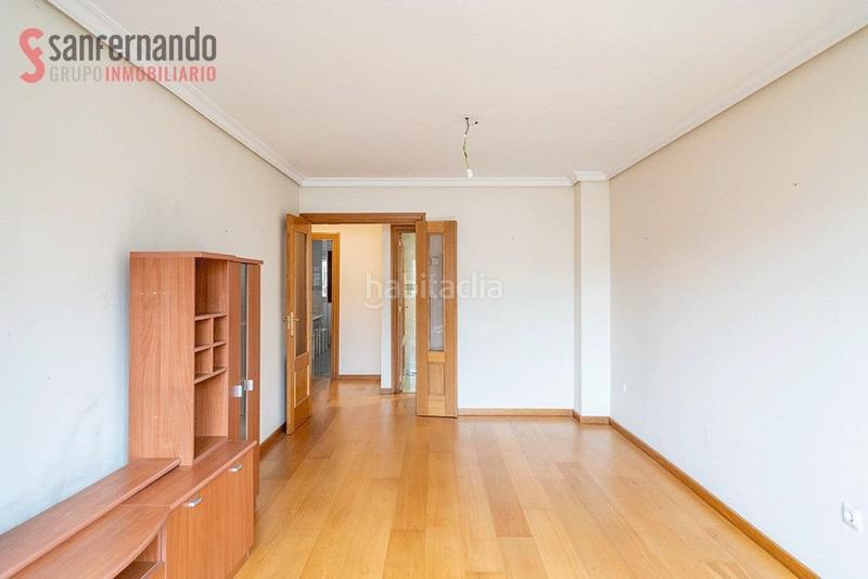 Foto 87f41c50-3a5c-499a-a774-db297b8cf4f3. Flat with heating parking pool in Peñacastillo - Nueva Montaña Santander