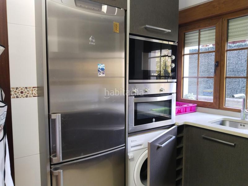 Foto 08348bb5-b574-41b5-a356-b6da57cf0370. Rent chalet with heating parking in Suances