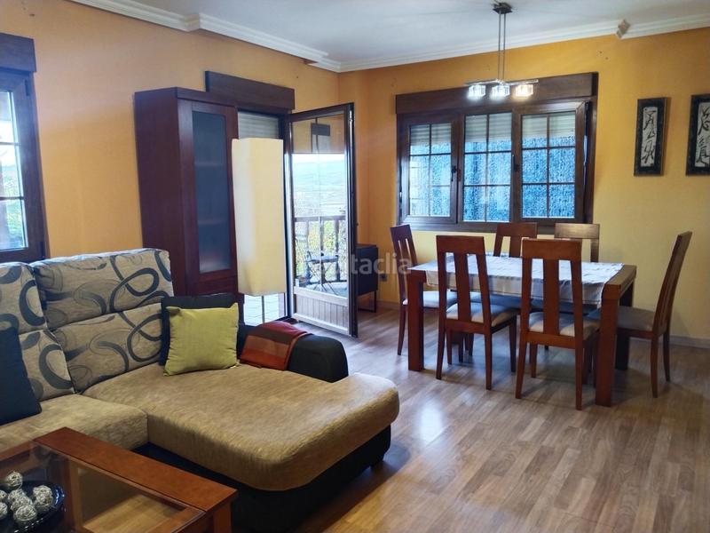 Foto 76fd5b3f-dc18-4372-8eed-0901e25ad66e. Rent chalet with heating parking in Suances