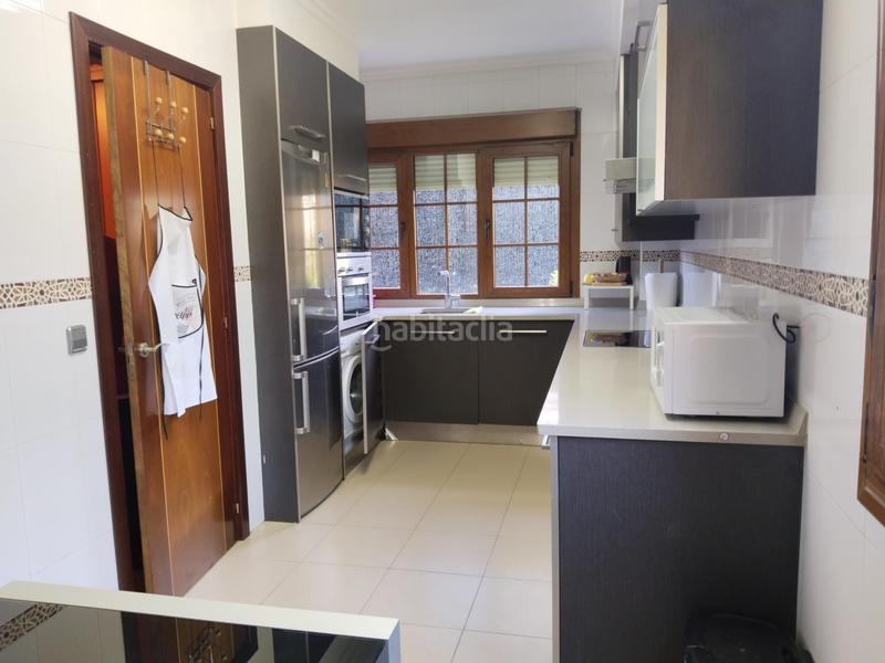 Foto de70e052-1c9e-44c4-8bfb-777e46d28248. Rent chalet with heating parking in Suances