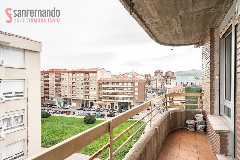 Foto b108217a-ef47-40f3-8b67-e9e101f0bb3c. Etagenwohnung mit heizung in El Parque - Zapatón Torrelavega