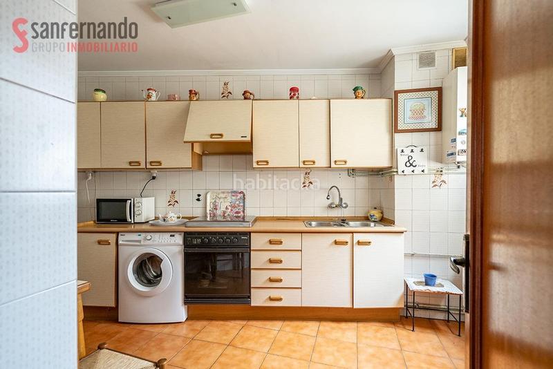 Foto f1bae8cd-fc18-457a-9b29-b3a31823cbc8. Etagenwohnung mit heizung in El Parque - Zapatón Torrelavega