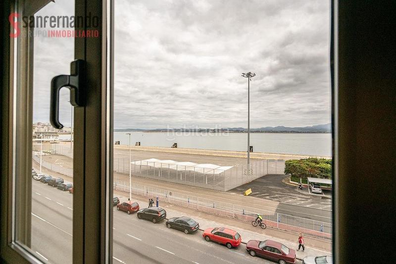 Foto 1d7bd3b9-5394-4cc1-80ec-42d479c323d4. Flat with heating in Centro - Ayuntamiento Santander