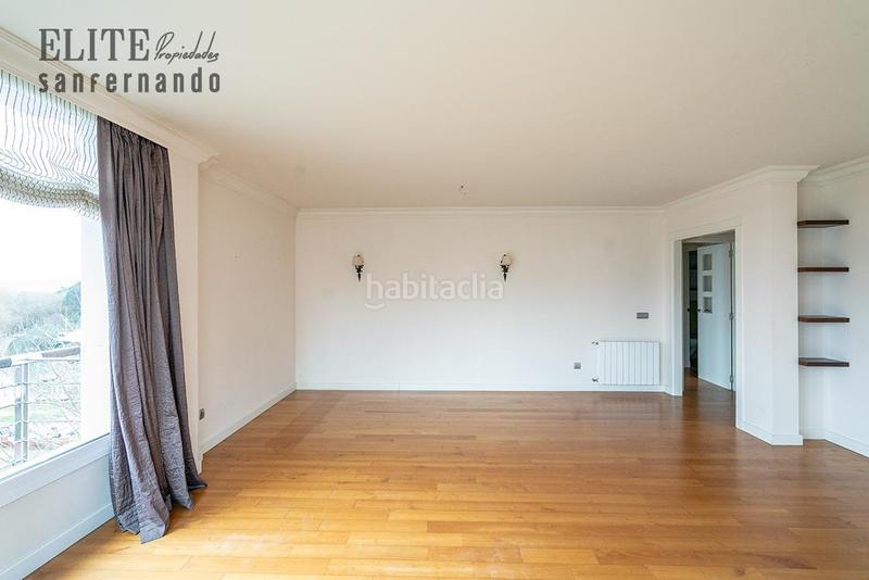 Foto 2f2a990a-2206-4eaf-82e9-bc1d1d1ce71d. Pis amb calefacció aparcament piscina a Valdenoja Santander