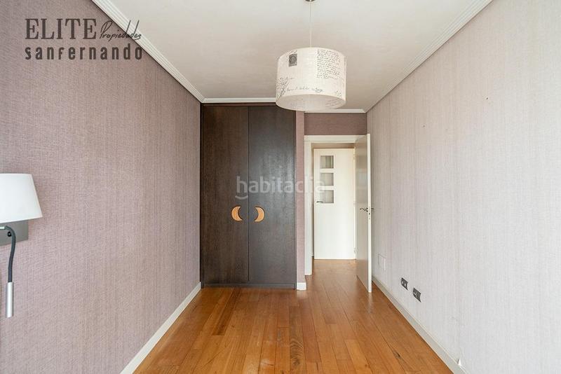 Foto 83290099-db5b-4e55-8f38-1f0540f09ee2. Pis amb calefacció aparcament piscina a Valdenoja Santander