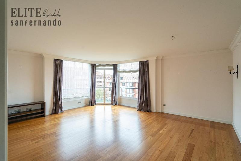 Foto aa8cfdd4-7100-47d3-96be-054936e03d96. Pis amb calefacció aparcament piscina a Valdenoja Santander