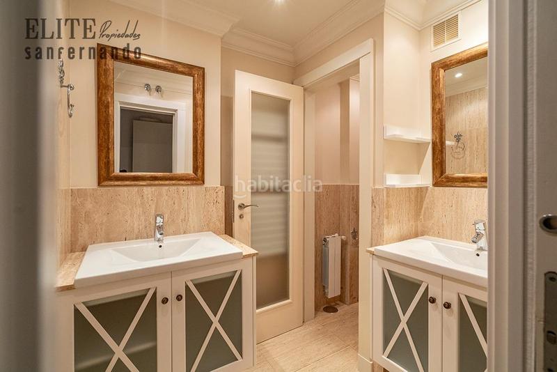 Foto bbb843d2-10b5-4fed-b78a-22bcf7cff27f. Pis amb calefacció aparcament piscina a Valdenoja Santander