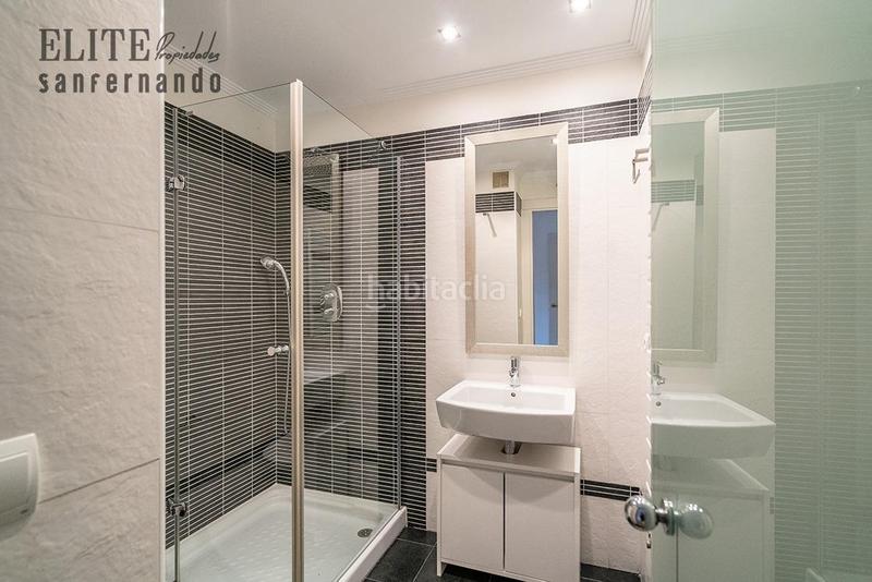 Foto dc2e4d05-7ce2-42ab-8078-601227f6d6d8. Pis amb calefacció aparcament piscina a Valdenoja Santander