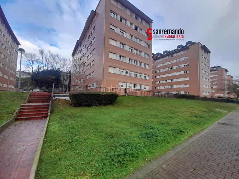 Foto 872b8307-45ad-41b0-899a-af8607faac4b. Alquiler apartamento se alquila apartamento con garaje en el alisal . en Santander