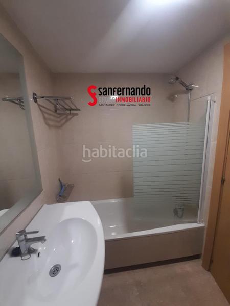Foto 5d390339-90b8-45b6-9d3f-3a10c11005f4. Lloguer apartament amb calefacció aparcament a Alisal - San Román Santander
