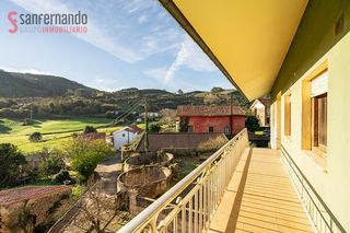 Casa in Barrio ubiarco 4. Casa independiente con terrreno en ubiarco