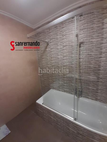 Foto ca4a2cd7-1b69-458b-893c-db3e3db6c12f. Rent flat with heating parking in Centro - Ayuntamiento Santander