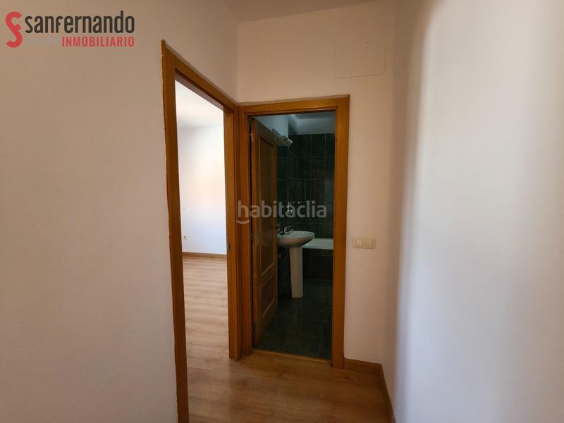 Foto fd3cff6e-bf0f-491d-911f-ae7422b903f0. Pis amb calefacció aparcament a Centro Torrelavega