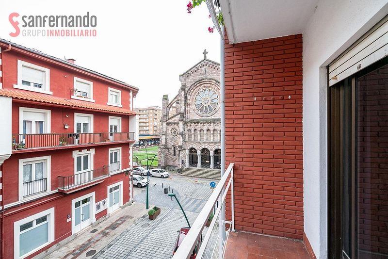 Foto 820b2a8b-72ae-467c-b3c1-181deed96587. Pis a Centro Torrelavega