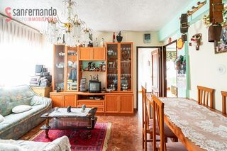 Pis a Renedo. Planta primera de casa con terraza en renedo de pielagos