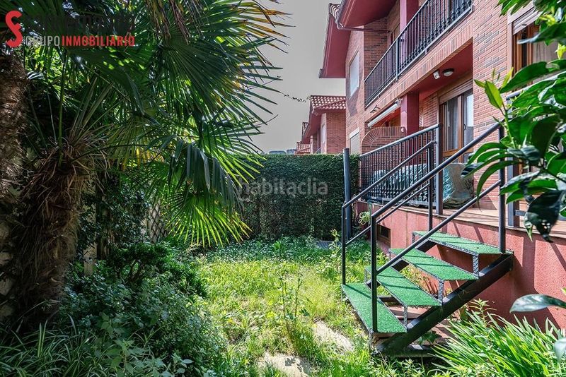 Foto 6216ef28-d742-42e7-9ef9-547aa9e5f00c. Casa adossada amb calefacció aparcament a Suances