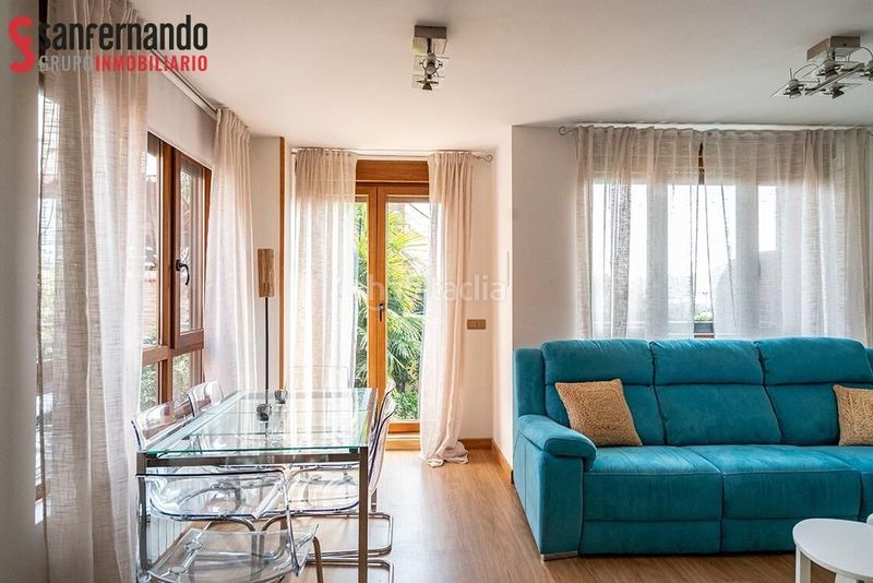 Foto b691980c-bde4-42a7-a840-b0585447f959. Casa adossada amb calefacció aparcament a Suances