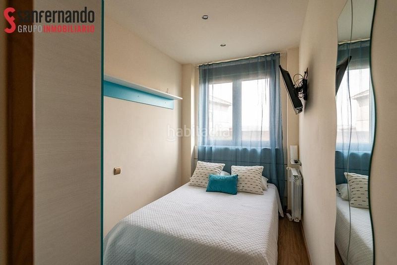 Foto f77ba6a9-dce8-4579-a439-850b00dfc548. Casa adossada amb calefacció aparcament a Suances