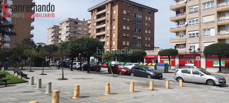Foto ca4e8aaa-2140-4d11-b0e3-d2c87de66616. Aparcament cotxe a Covadonga - Campuzano - Ciudad Vergel Torrelavega
