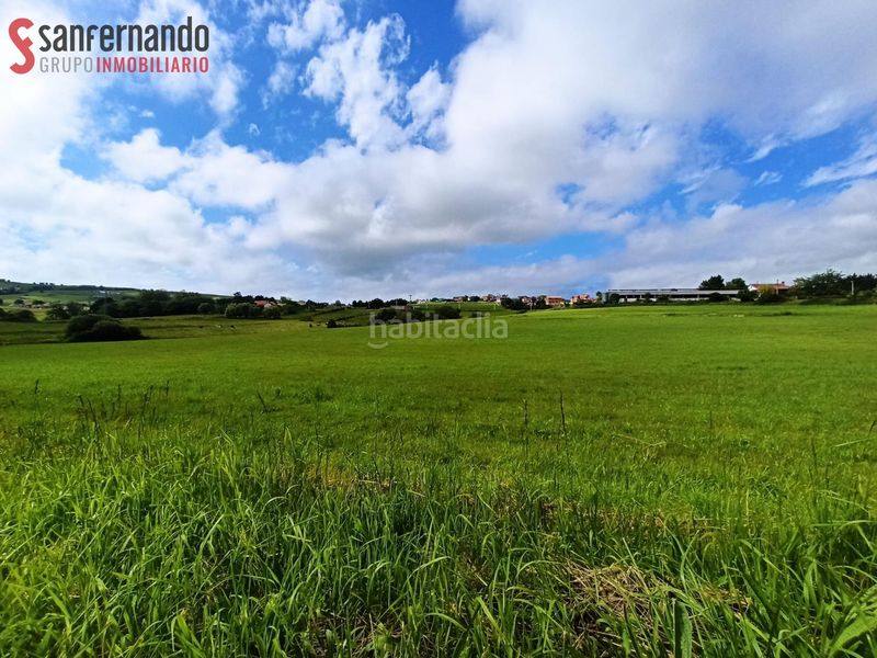 Foto f81d3ee2-f2b4-478f-b383-1db3be5615f7. Terreny residencial a Suances