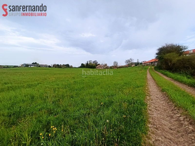 Foto acfa5e50-de15-4464-a82a-bb6cd8a64de5. Terreny residencial a Suances