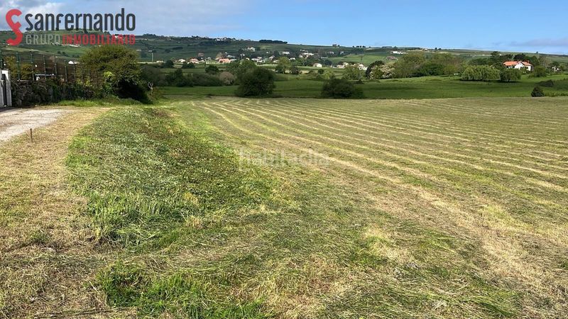 Foto c8763df4-41e5-4385-a2b6-e03e1e618262. Terreny residencial a Suances