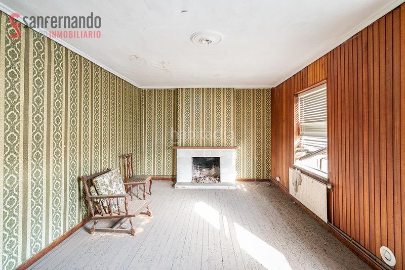 Foto 3336d7ad-345c-4fd8-97ad-207da3602953. Edificio in Corvera de Toranzo