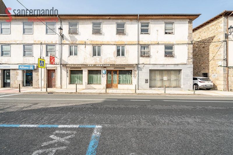 Foto 4895cf45-8ff6-46d8-9024-650969a9cfb7. Edificio in Corvera de Toranzo