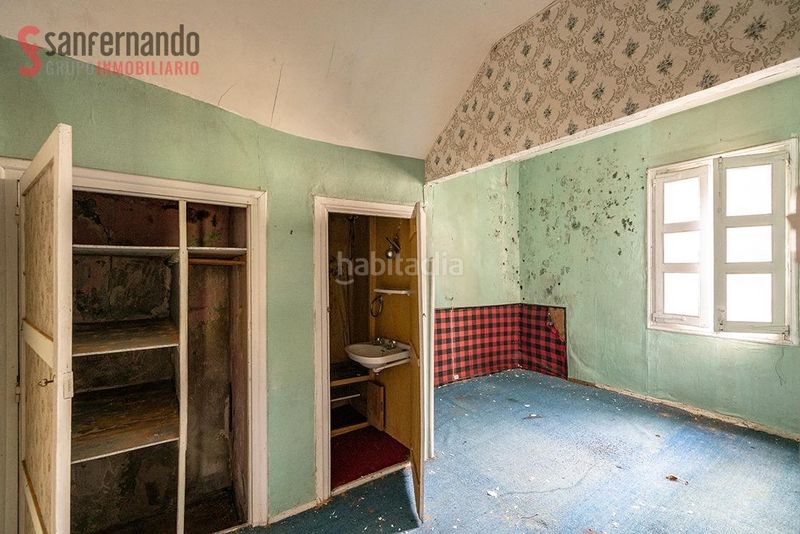 Foto 4c0a7a3b-4cdd-4a9c-bebe-e42363db60f3. Edificio in Corvera de Toranzo