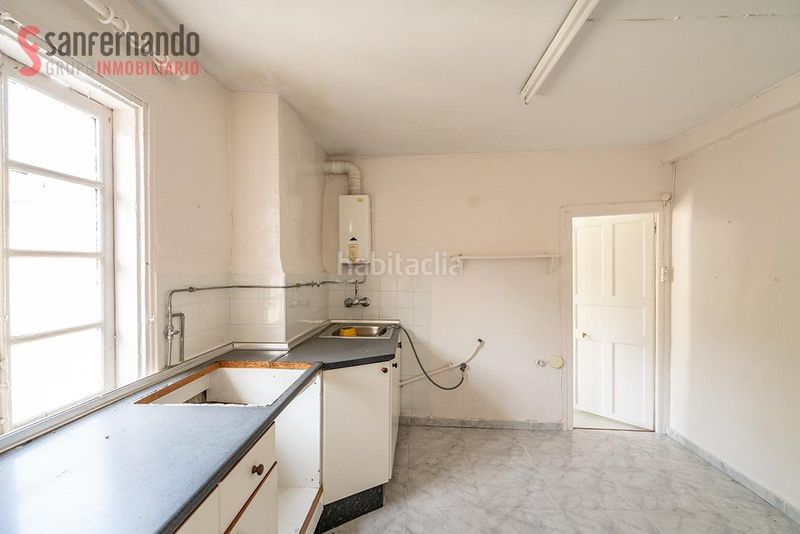 Foto b64c85c6-fd71-4479-bb43-ba1193183bbd. Edificio in Corvera de Toranzo