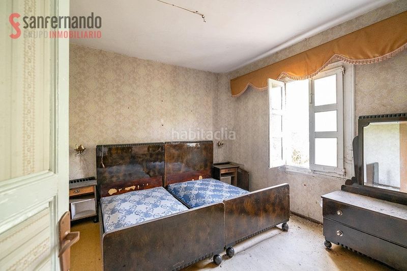 Foto ddcdacde-9551-43e1-bc61-ecf48d39cda0. Edificio in Corvera de Toranzo