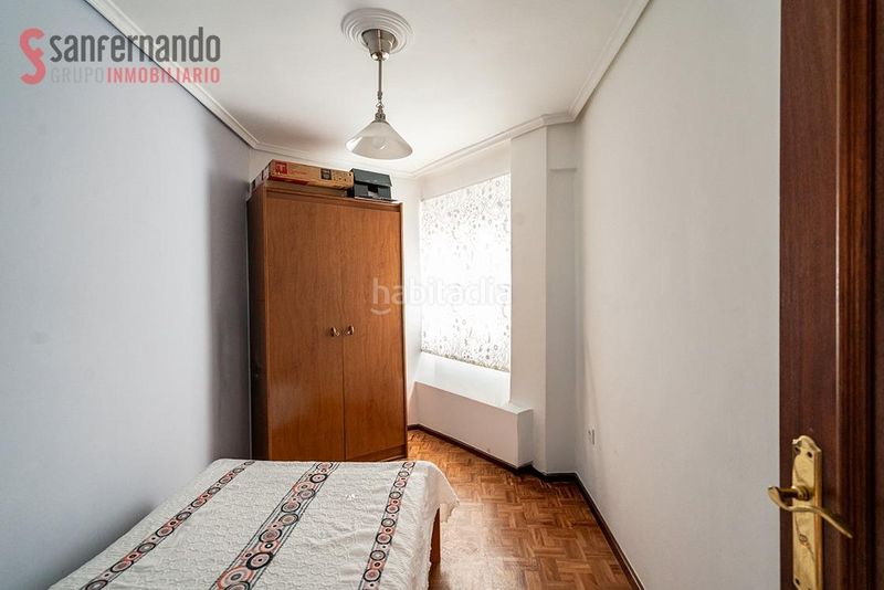 Foto f1a9715a-dad0-4770-9131-72e15c7a293a. Pis a Cuatro Caminos Santander