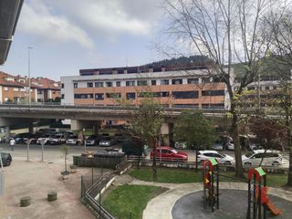 Affitto Appartamento in Renedo. Piso de dos habitaciones con garaje en renedo