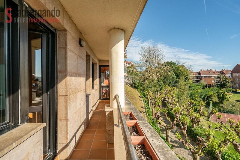 Foto 3247a99f-c506-42e9-9ed8-21f1fcf9bd00. Planta baixa amb calefacció aparcament a Suances