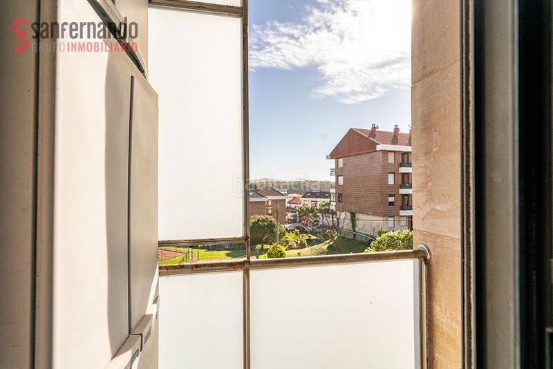 Foto 4ddfb6f6-b5f6-407f-80ce-f1a93c944b39. Planta baixa amb calefacció aparcament a Suances