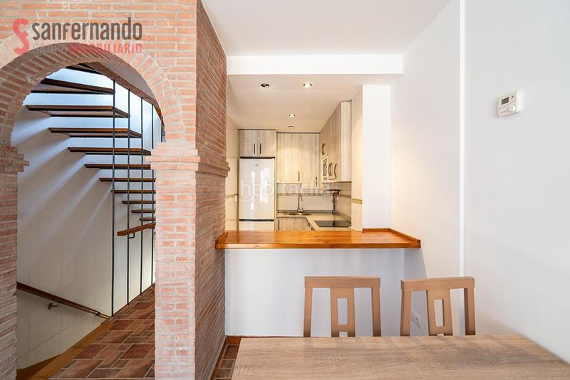 Foto c1dca2b3-3405-4395-a7d8-94e9af4b1355. Casa adossada amb calefacció aparcament a Cudón Miengo